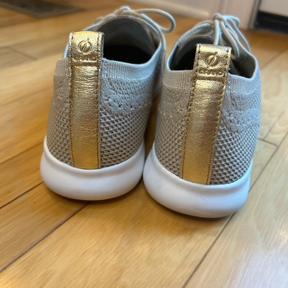 Cole Haan 2.Zerogrand Stichlite Wingtip Knit Oxford Sneakers with Gold Accents - Picture 7 of 12